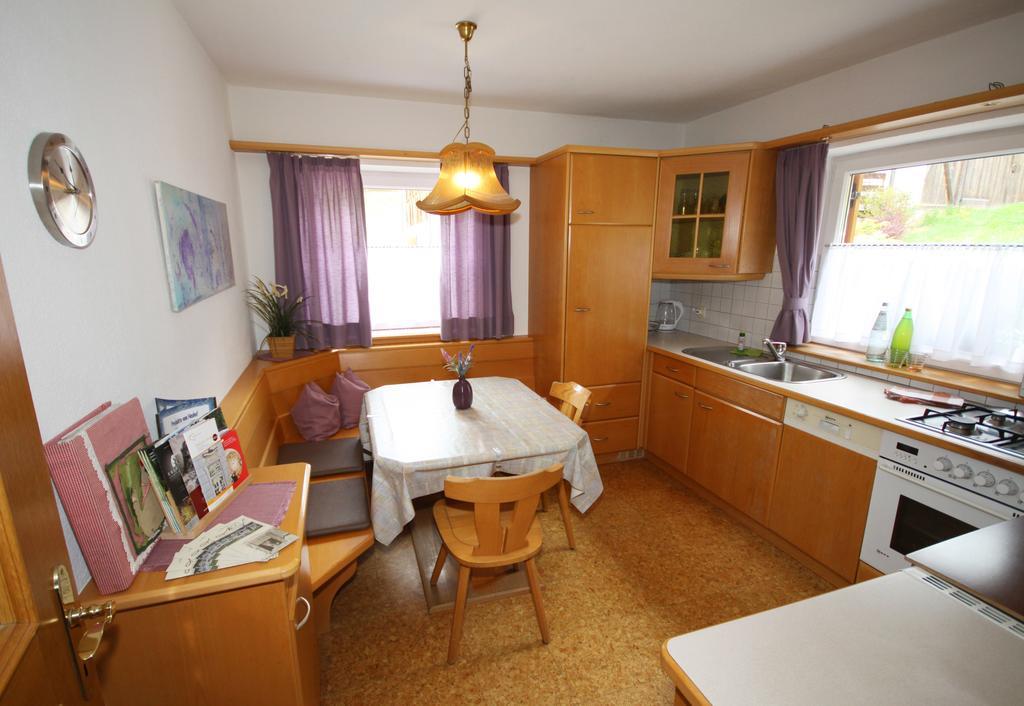 Appartments Neuhof Collalbo Bagian luar foto
